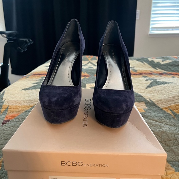 Navy Blue BCBG 8.5 BG-Carleen Blue Fusion Kidsuede - Picture 2 of 4